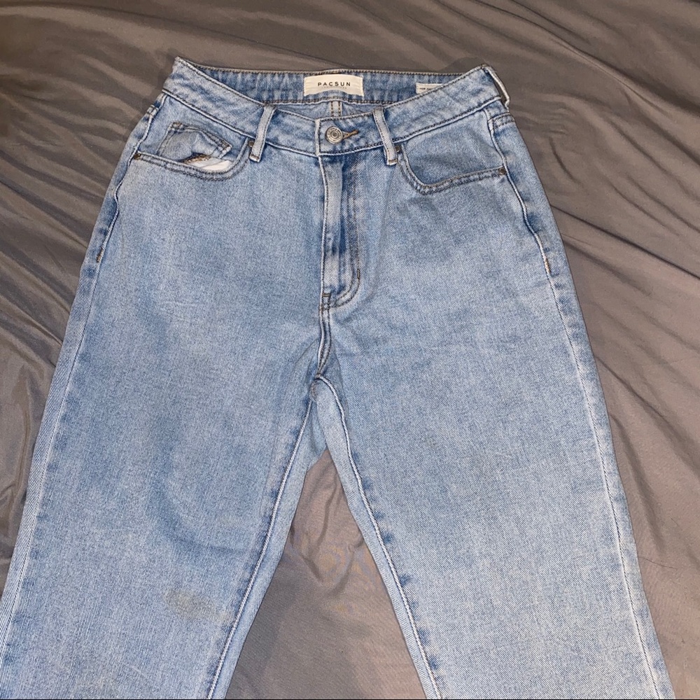 Light Blue Pacsun Mom Jeans